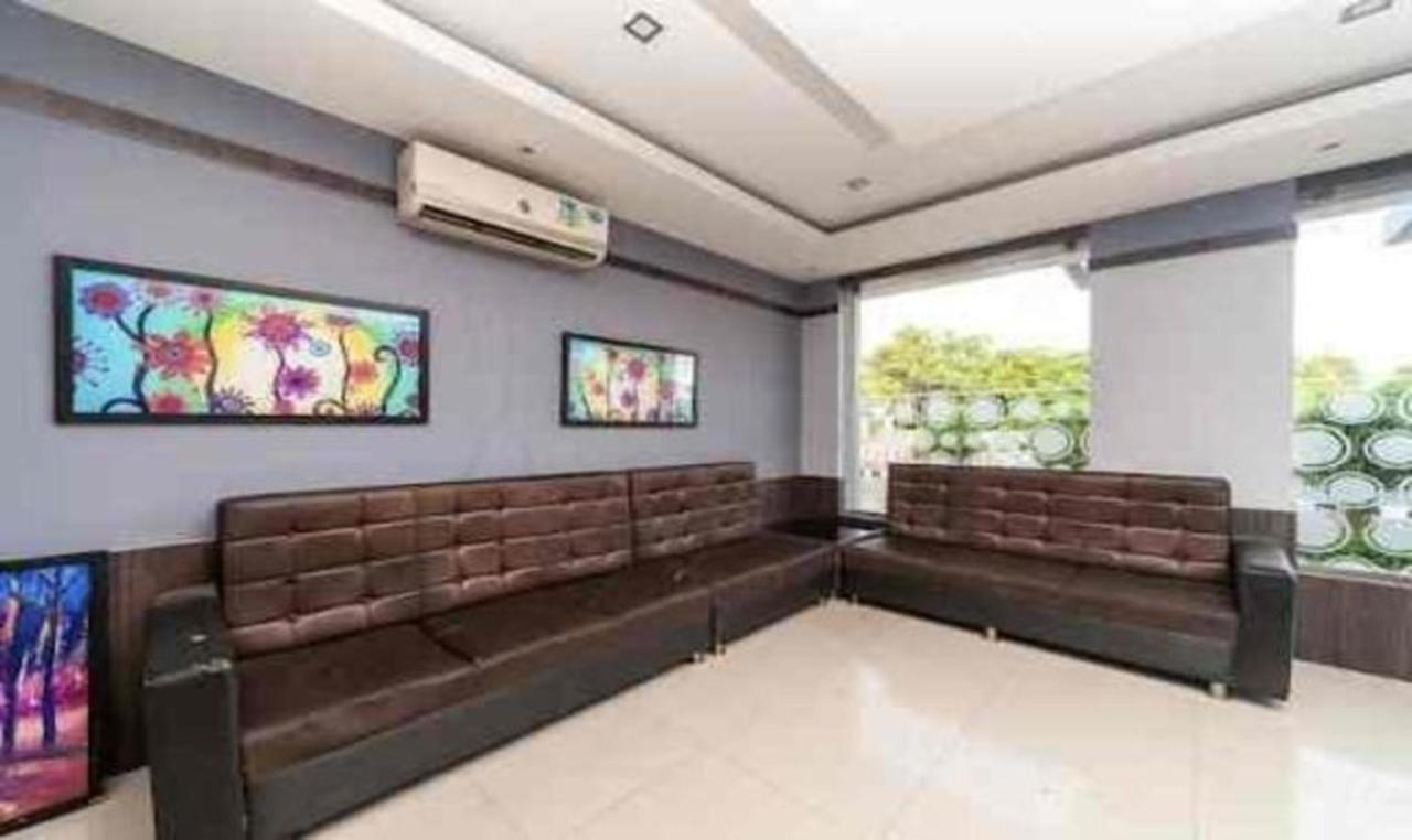 Fabhotel Smack Residency Chennai Ngoại thất bức ảnh